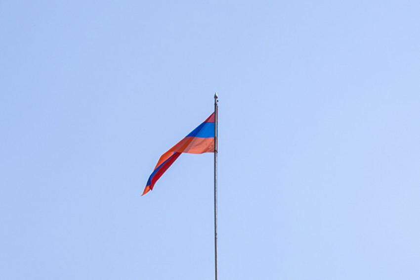 Великобритания подкладывает под Пашиняна многонациональную «бомбу»