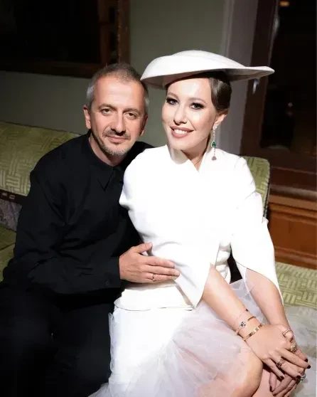 "Люблю сначала вынести мозг, а потом уже всё остальное". Ксения Собчак рассказала о своём отношении к мимолётным связям