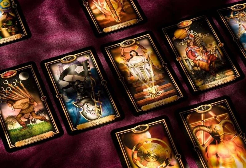 Таро-прогноз на март 2025: Откройте тайны судьбы для каждого знака зодиака