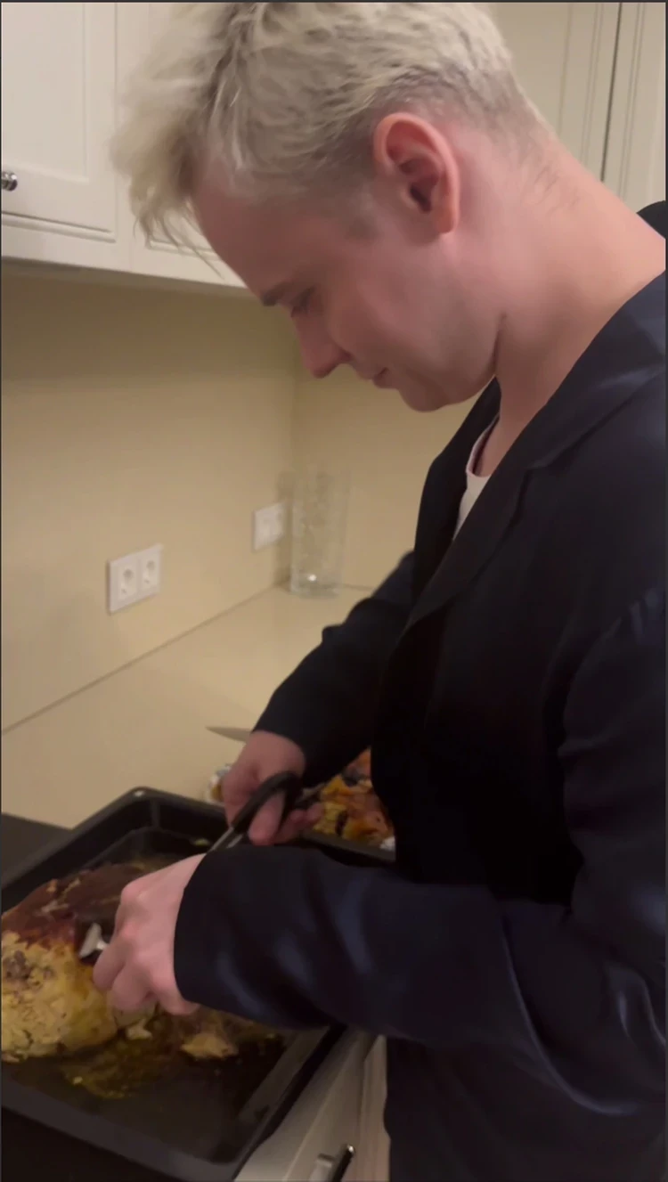 SHAMAN поделился кадрами интимного свидания с Мизулиной