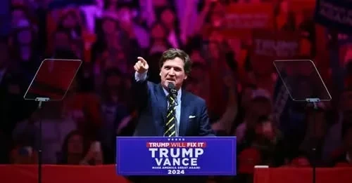 Такера Карлсона объявили «антисемитом года»