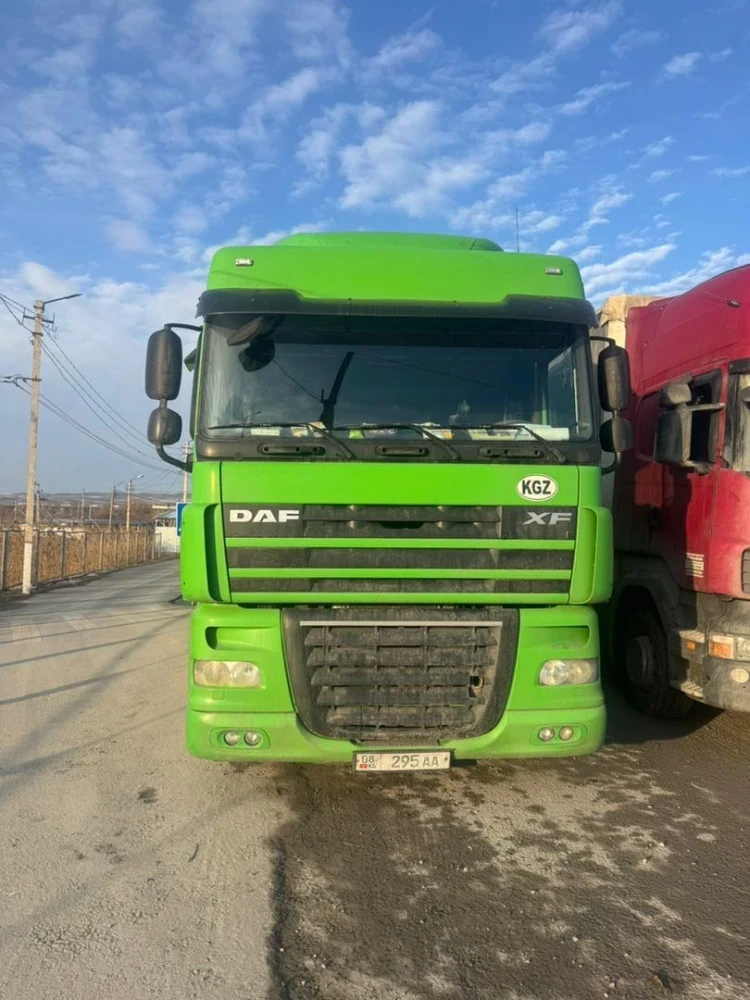 В Кыргызстан не пустили 22 тонны корма для рыб из Турции