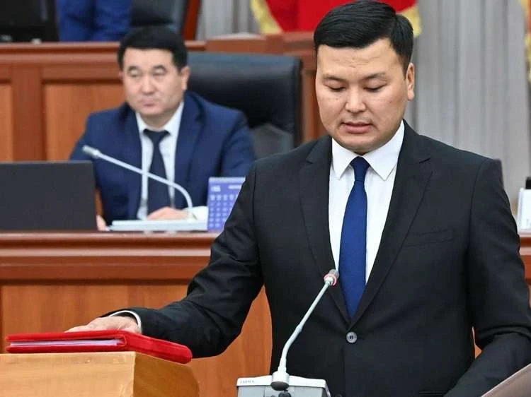 Главе Минюста продлили полномочия заместителя председателя кабмина