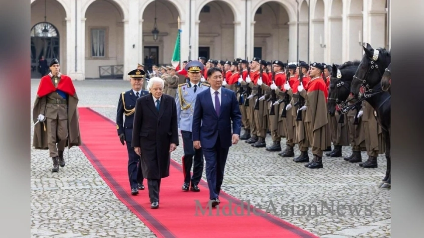 В Риме состоялась официальная церемония встречи президента Монголии. Видео и Фото