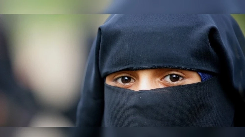 В Казахстане вводят штраф в $80 за ношение одежды, закрывающей лицо