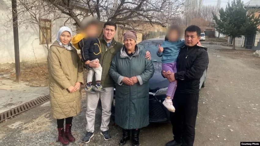 Учитель математики из Кыргызстана, арестованный в Турции по делу о попытке госпереворота, вернулся на родину