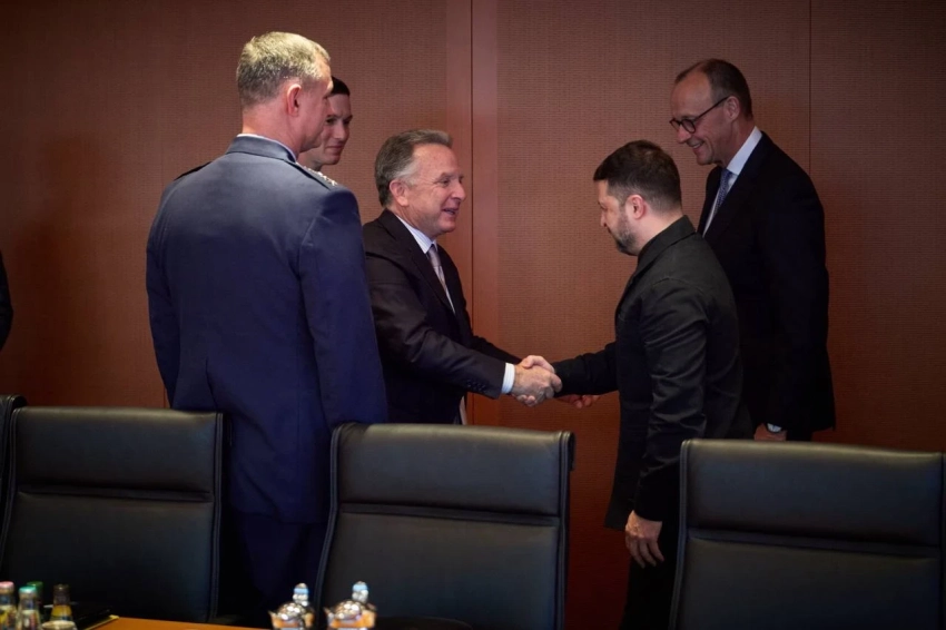 Мирный план для Украины. В Берлине встретились представители США и Зеленский