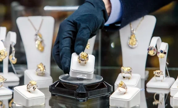 Освобождение по ювелирным изделиям без первички: разъяснение ГНС