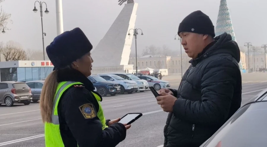 Сотрудникам ГУОБДД выдали планшеты отечественного производства