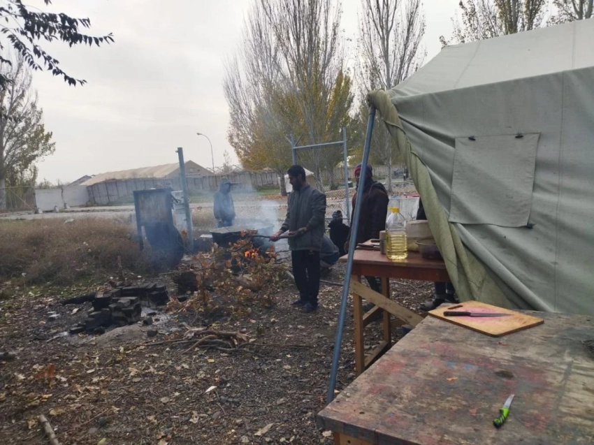Омбудсмен заявила о грубых нарушениях в центре временного содержания иностранцев