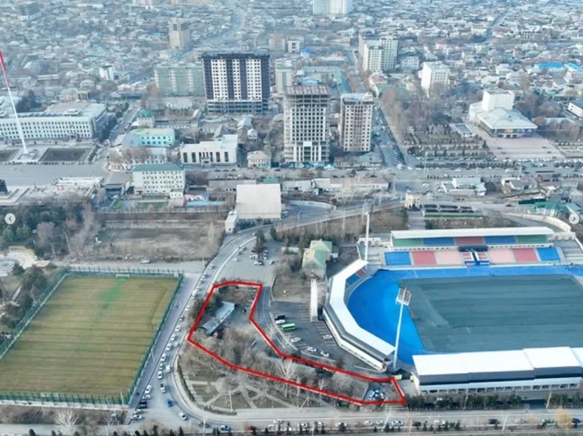 Часть территории центрального стадиона города Ош вернули государству