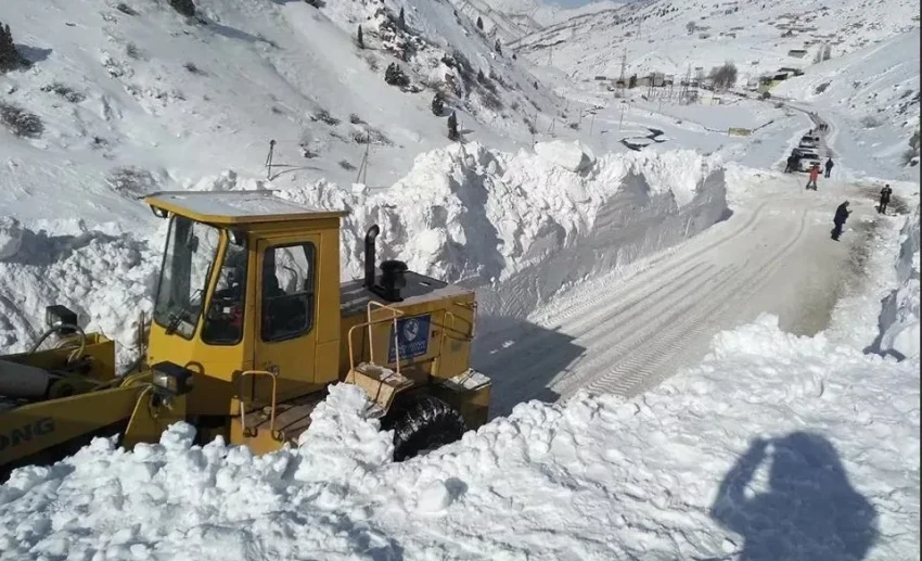 Штормовое предупреждение! На горных дорогах Кыргызстана ожидается сход лавин