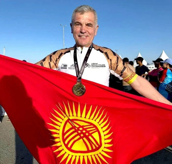 Представитель Кыргызстана завоевал две медали на чемпионате Азии по велоспорту