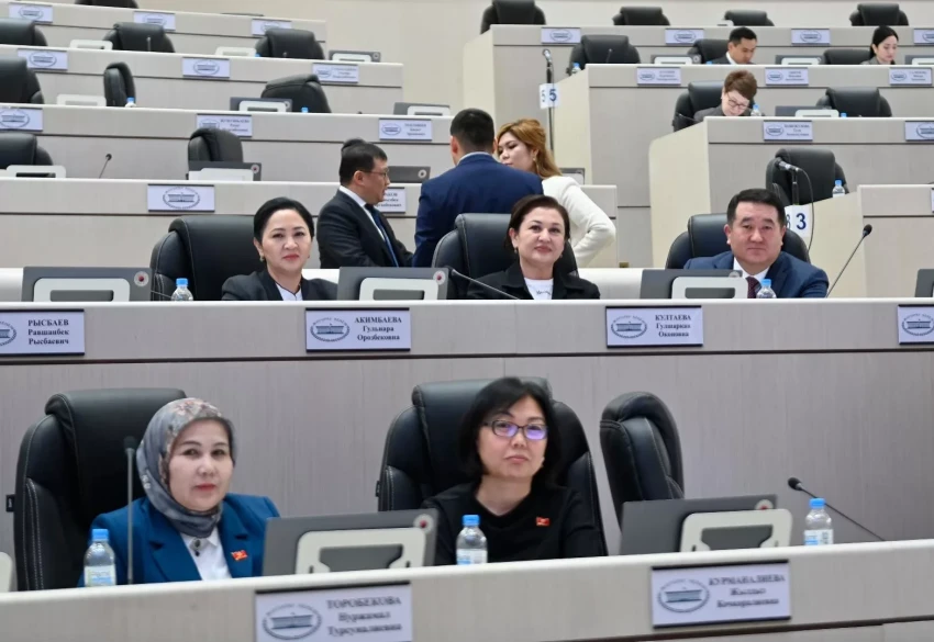 Жогорку Кенеш дал согласие на назначение председателя ГКНБ и трех министров